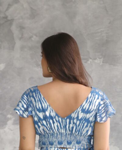 SHIMMER V-NECK CROP TOP